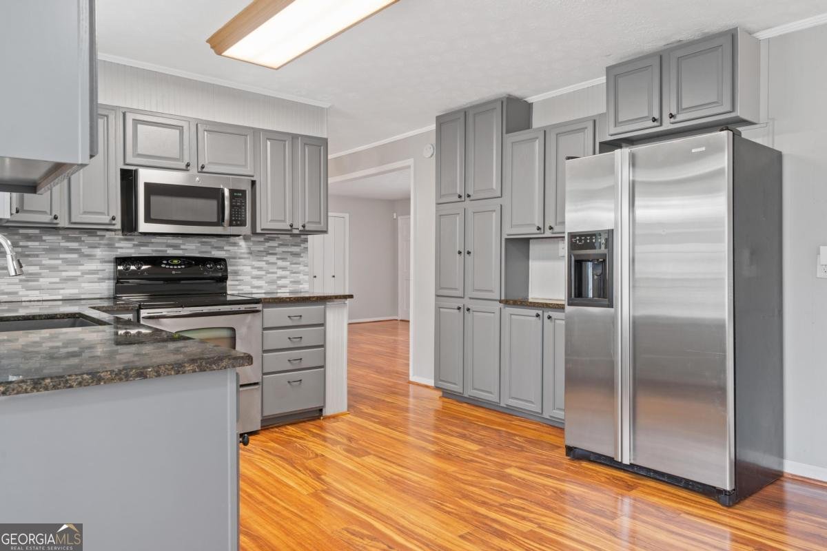 110 Westminster Drive Eatonton - 25