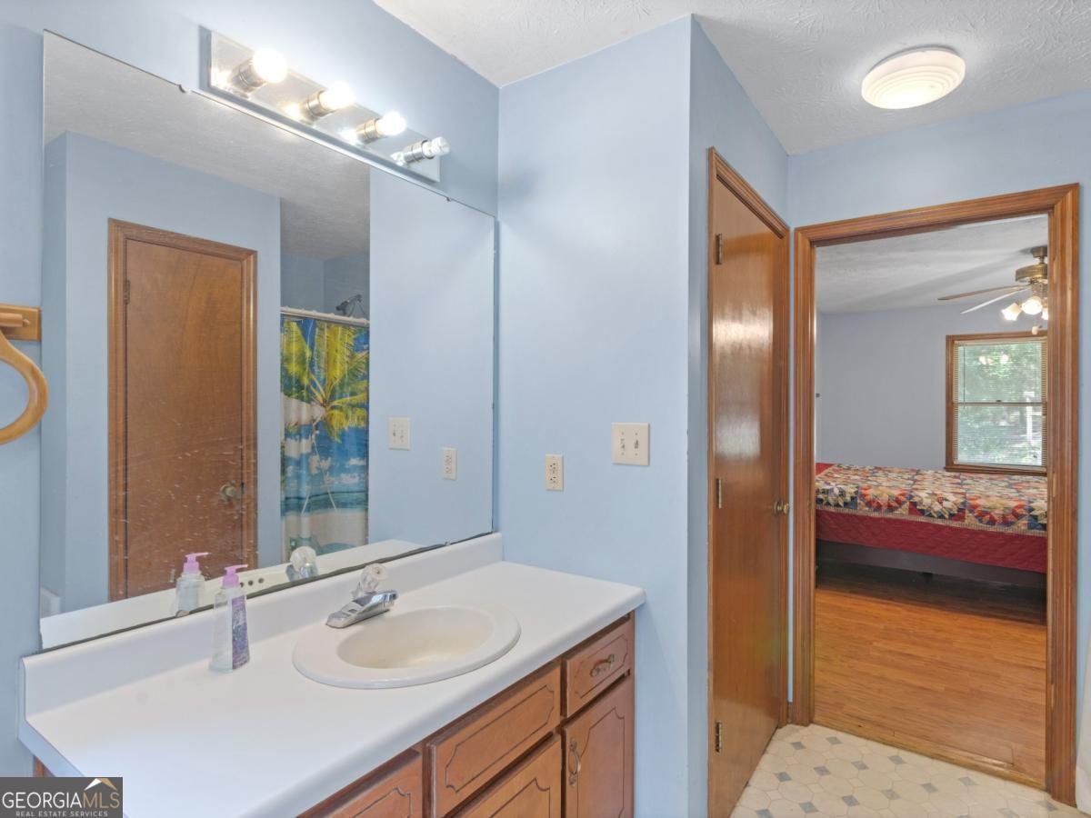 2643 Rocky Creek Road Hampton - 33