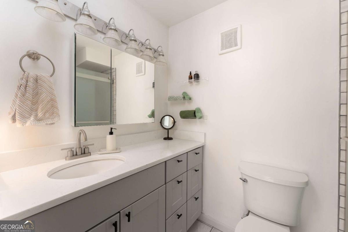 3529 ESSEX Avenue Atlanta - 22