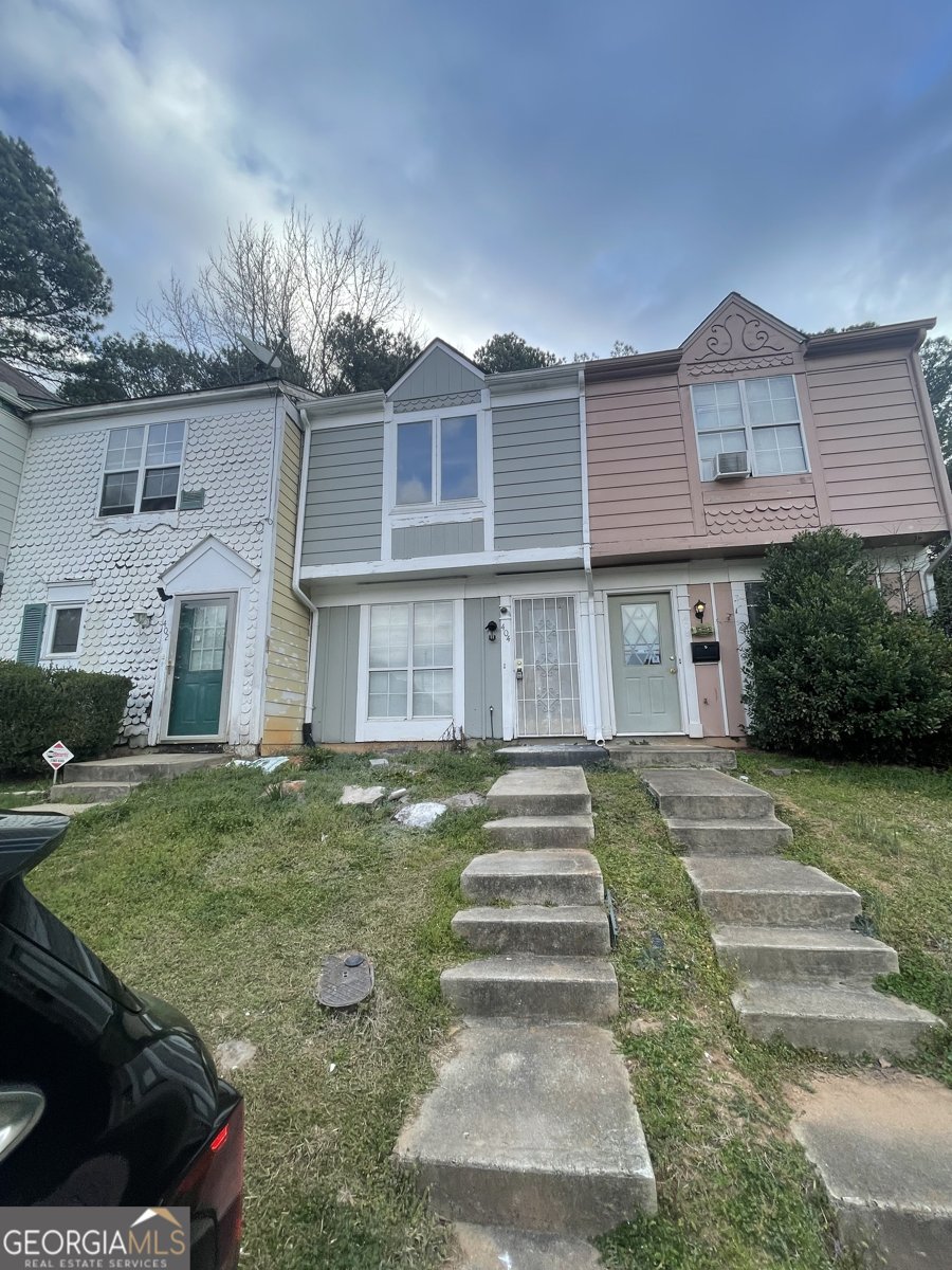 404 PRINCE OF WALES Stone Mountain - 1