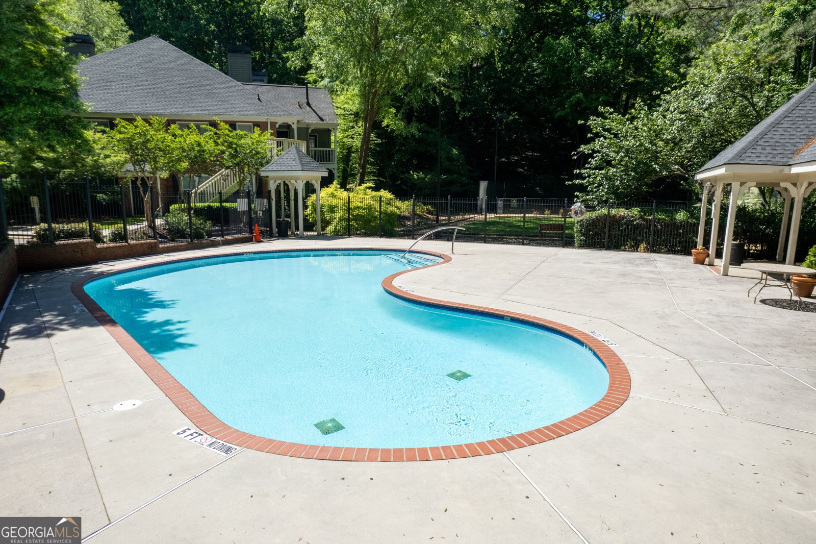 402 BAINBRIDGE Drive Atlanta - 31