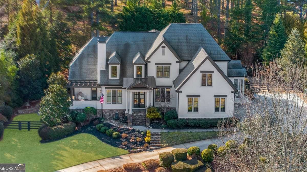135 Newcastle Court Roswell - 2