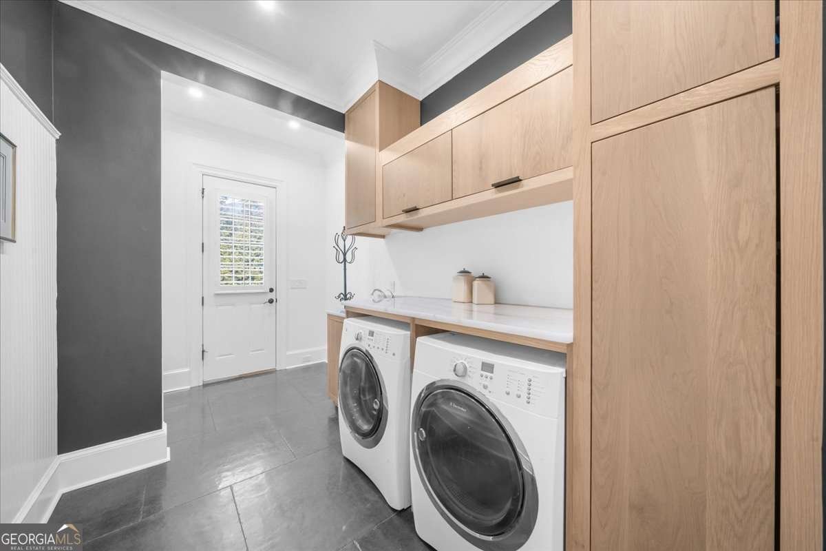 135 Newcastle Court Roswell - 27