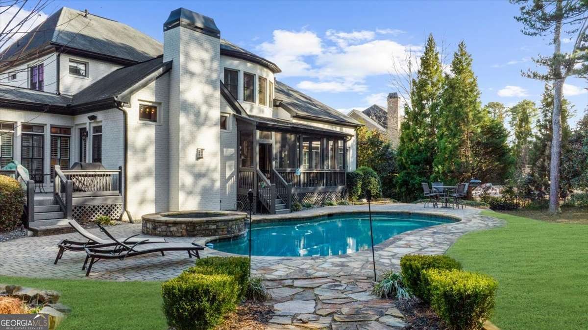 135 Newcastle Court Roswell - 58