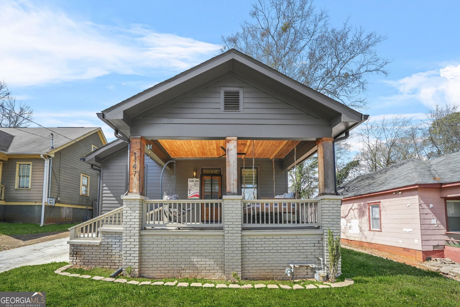 1147 Oakland Drive Atlanta - 1