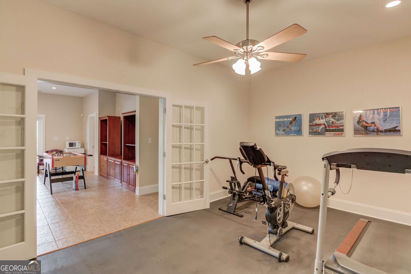 1126 Shoreline Drive Jefferson - 70