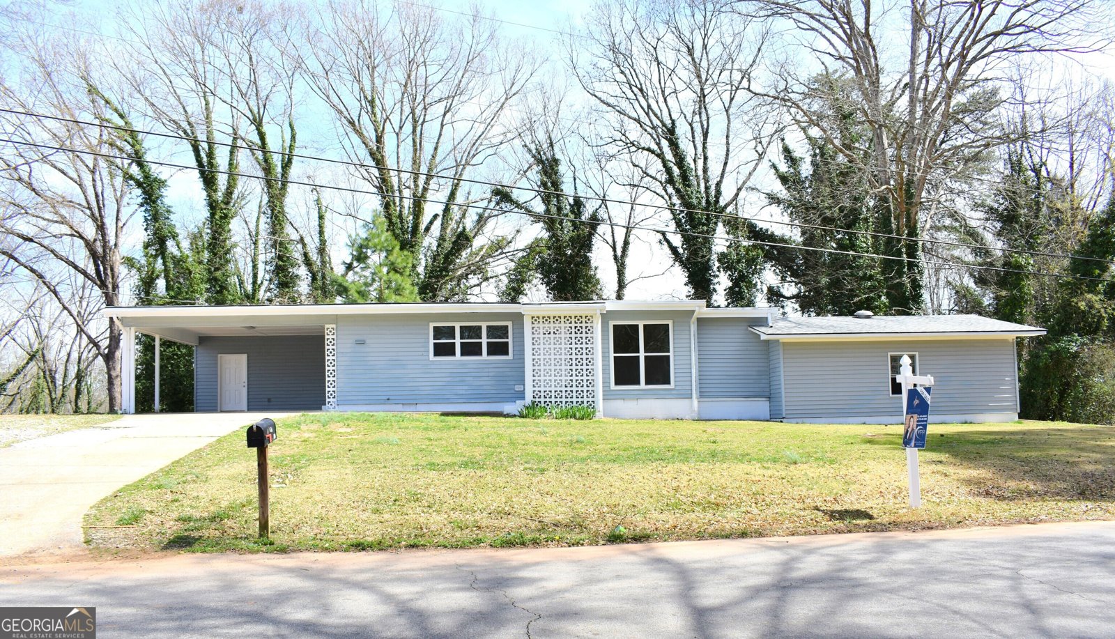 110 WILDWOOD Circle Gainesville - 1