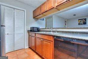 586 Windchase Lane Stone Mountain - 17