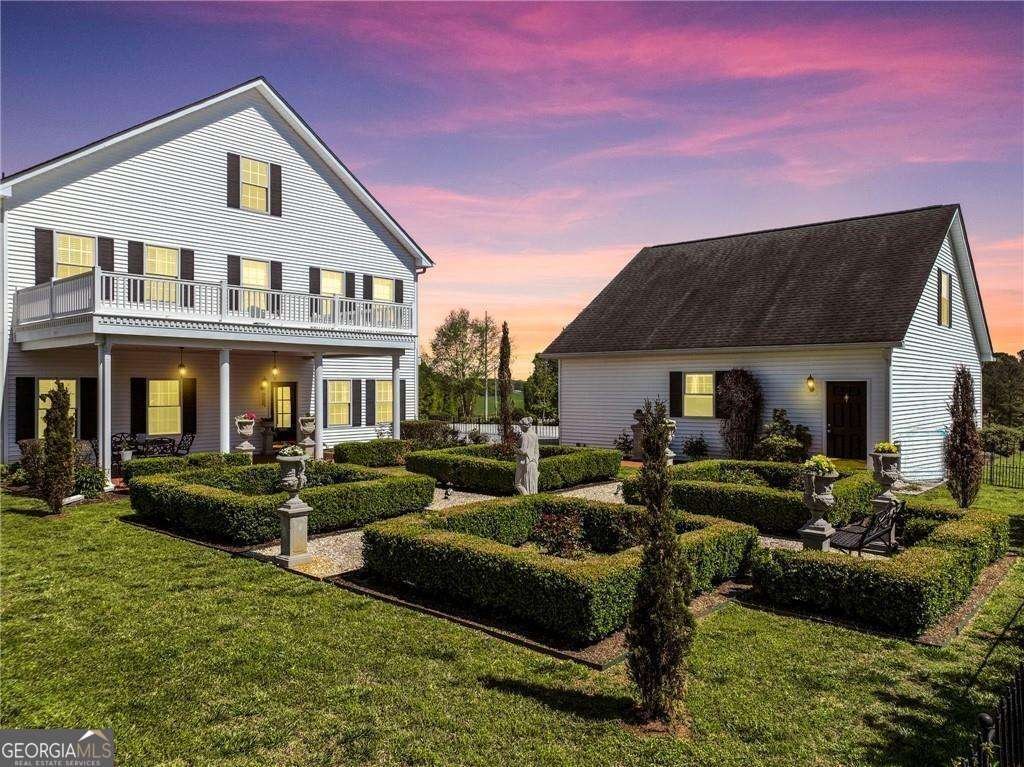 8593 Highway 82 SPUR Maysville - 79