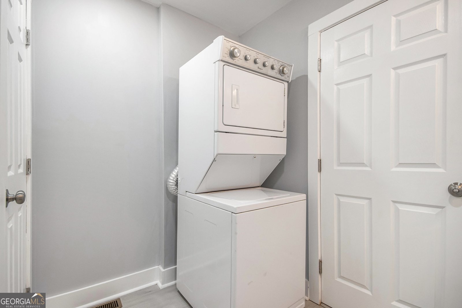 820 Broad Street Rome - 11