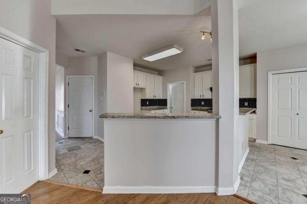 1541 Towne Park Court Lawrenceville - 27