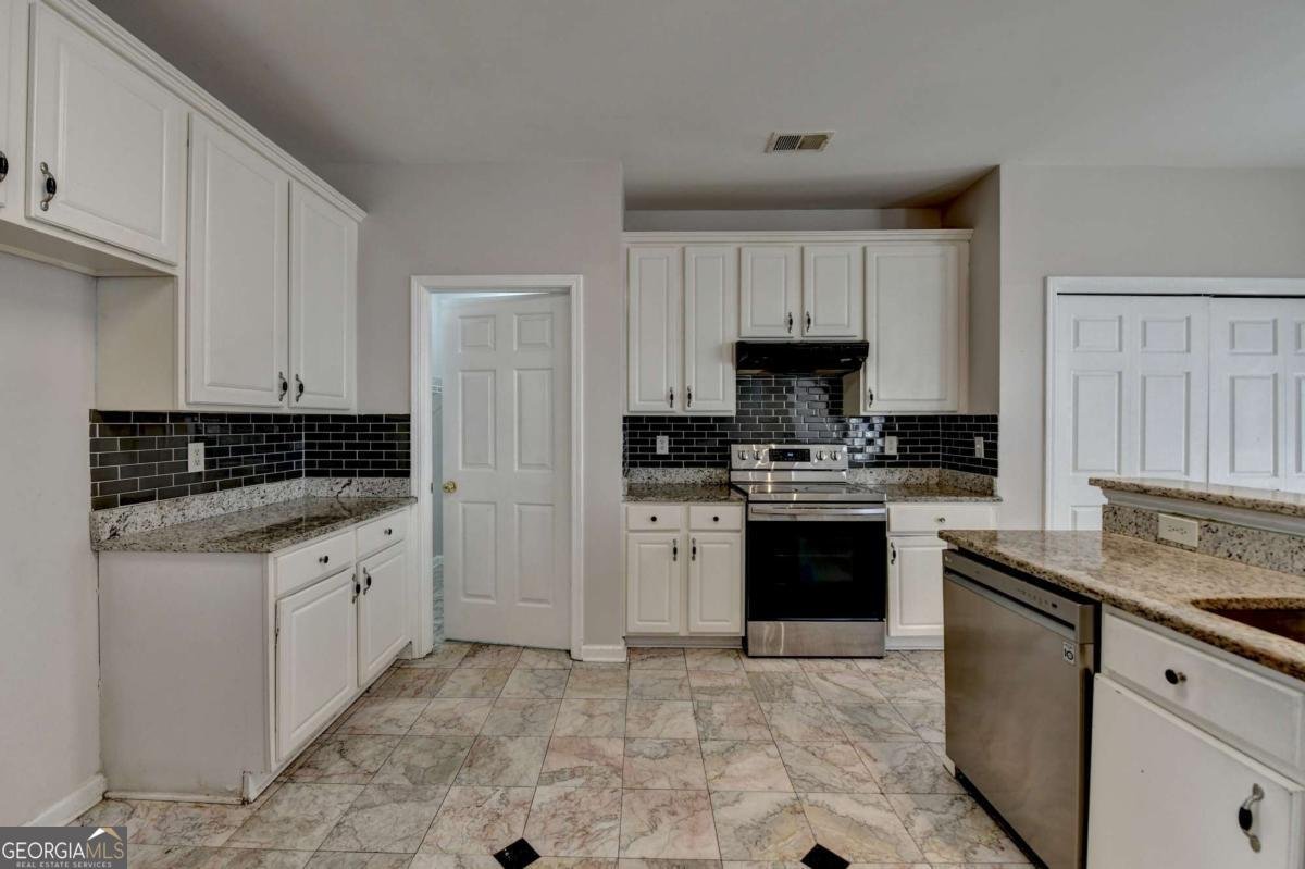 1541 Towne Park Court Lawrenceville - 28
