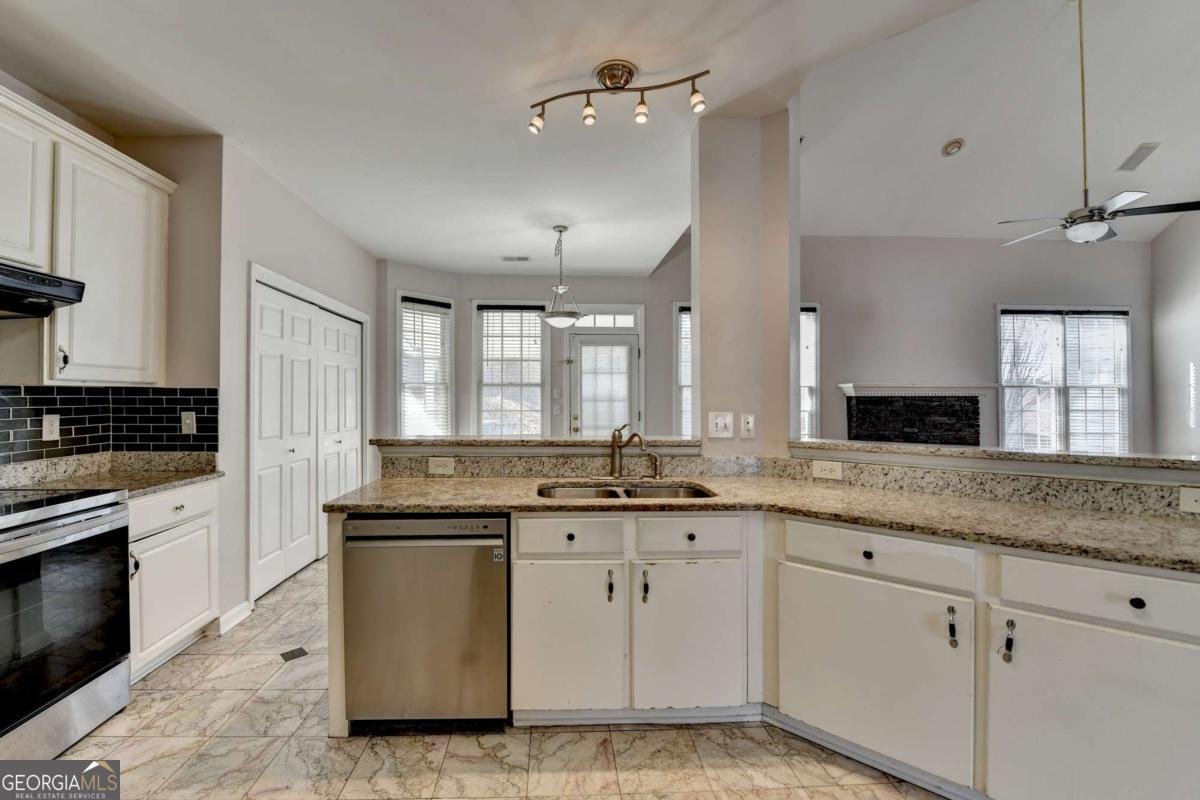 1541 Towne Park Court Lawrenceville - 30