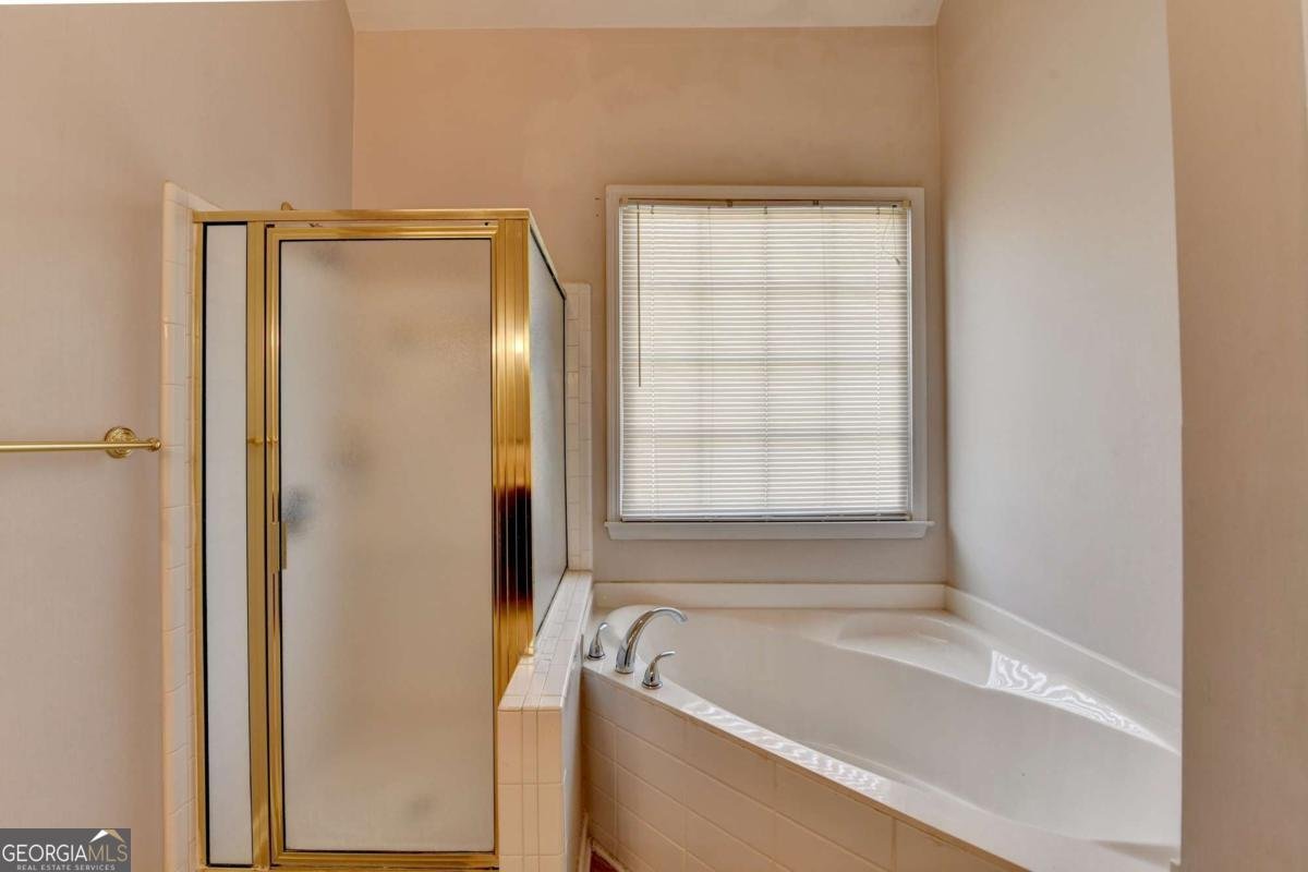 1541 Towne Park Court Lawrenceville - 43