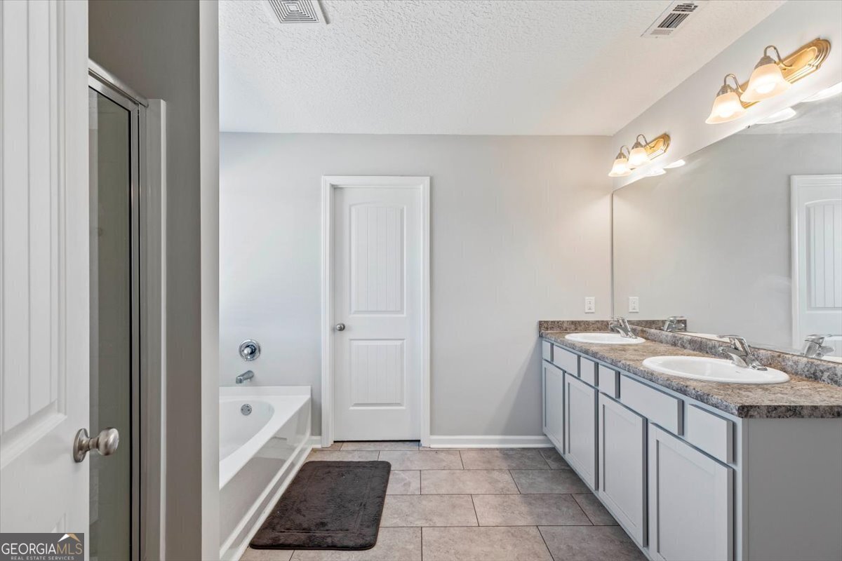 414 Summerhill Drive Ludowici - 28