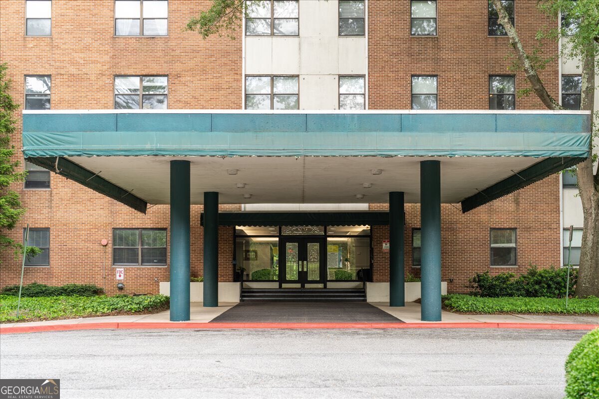 2965 Pharr Court South Atlanta - 26