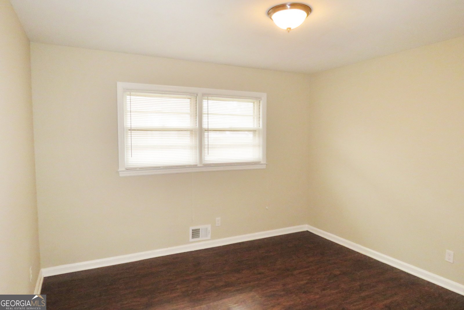 2630 Colonial Drive College Park - 20