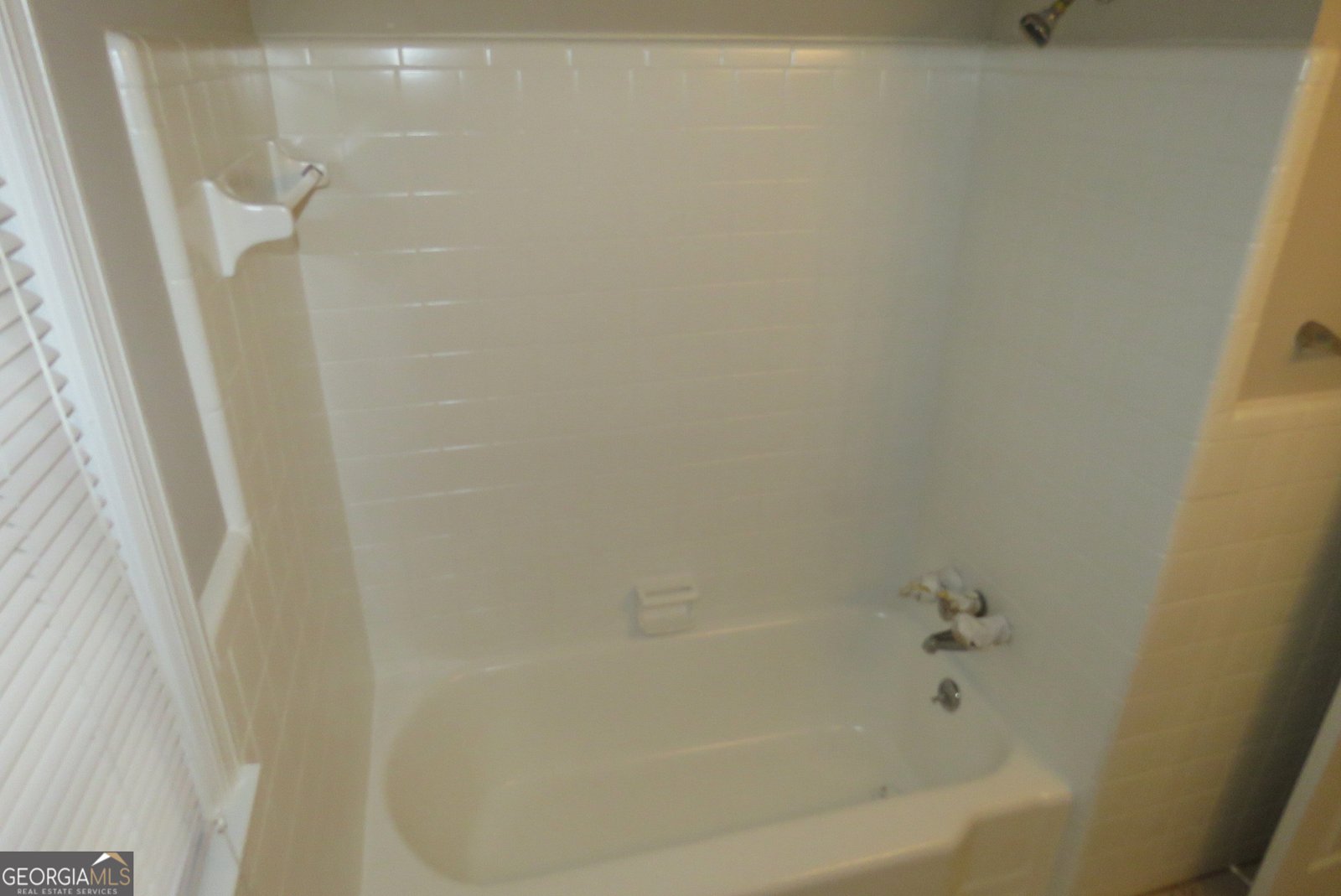 2630 Colonial Drive College Park - 23