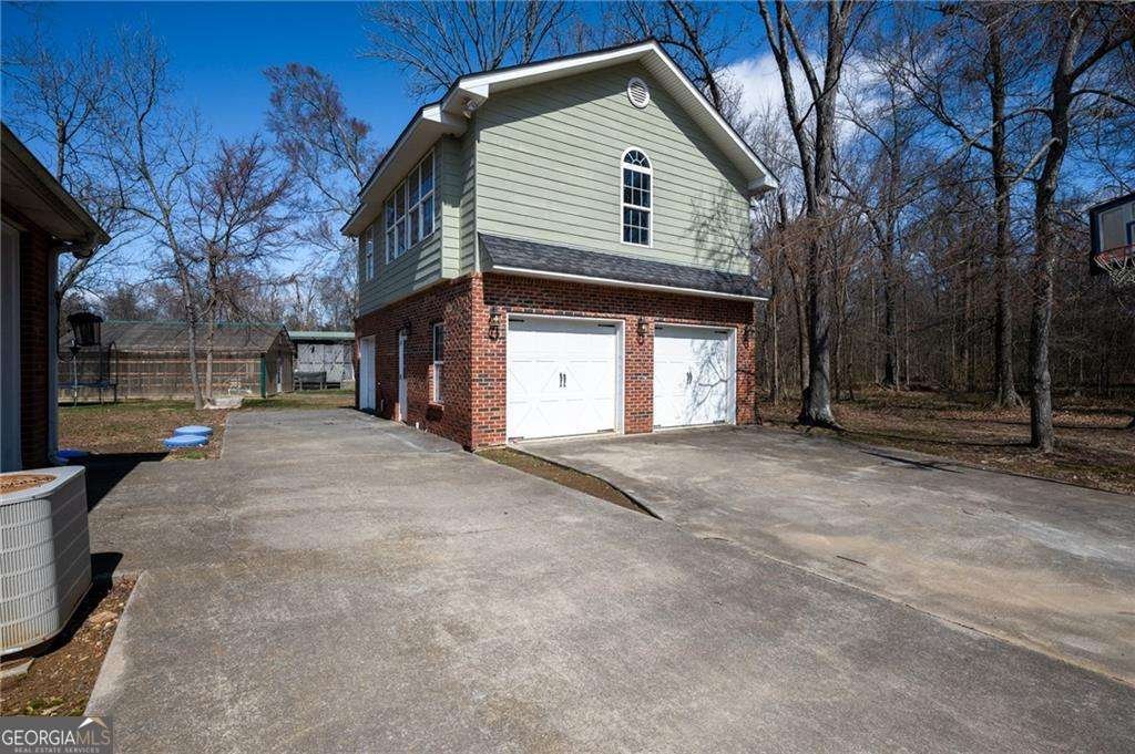 104 Aspen Drive Calhoun - 27