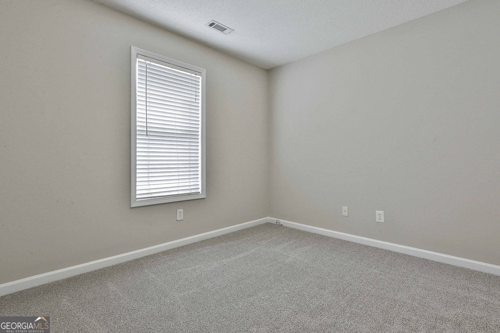 12241 Crestwood Court Fayetteville - 25