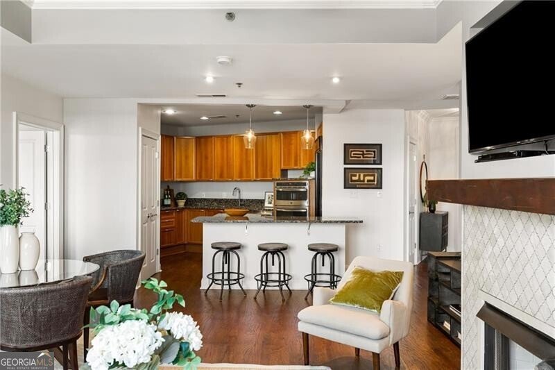2881 Peachtree Road Atlanta - 11