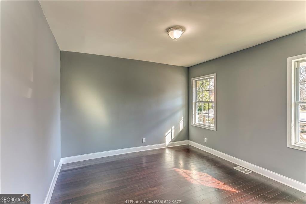 385 Arthur Street Atlanta - 4