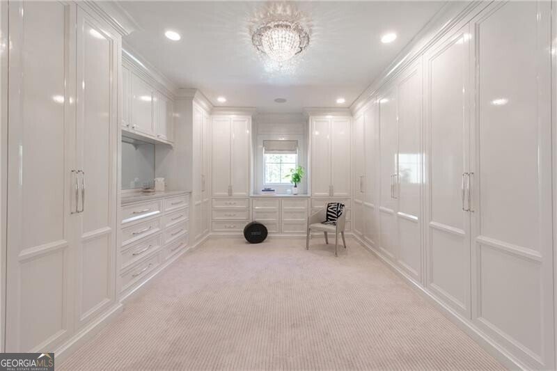 4615 Northside Drive Atlanta - 23