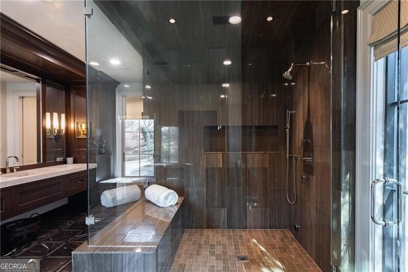 4615 Northside Drive Atlanta - 25