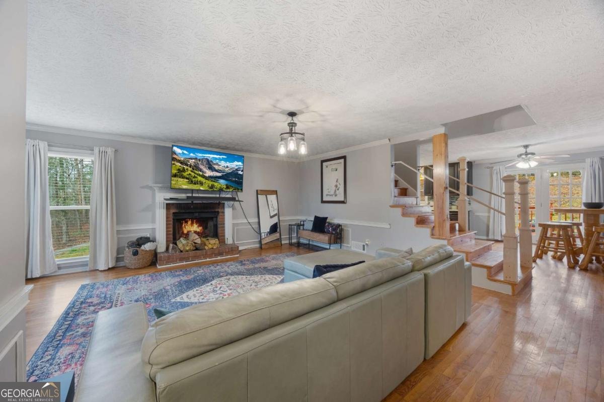 135 Cowan Trail Stockbridge - 2