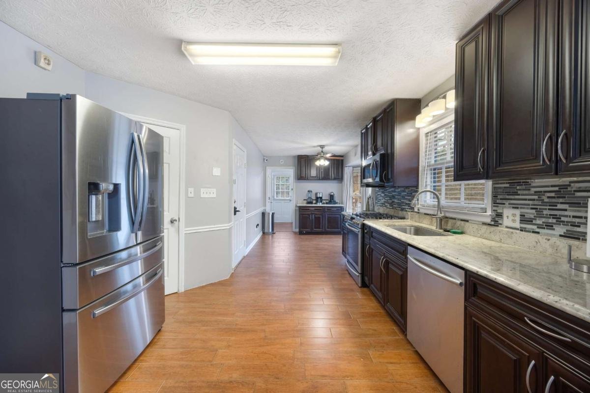 135 Cowan Trail Stockbridge - 9