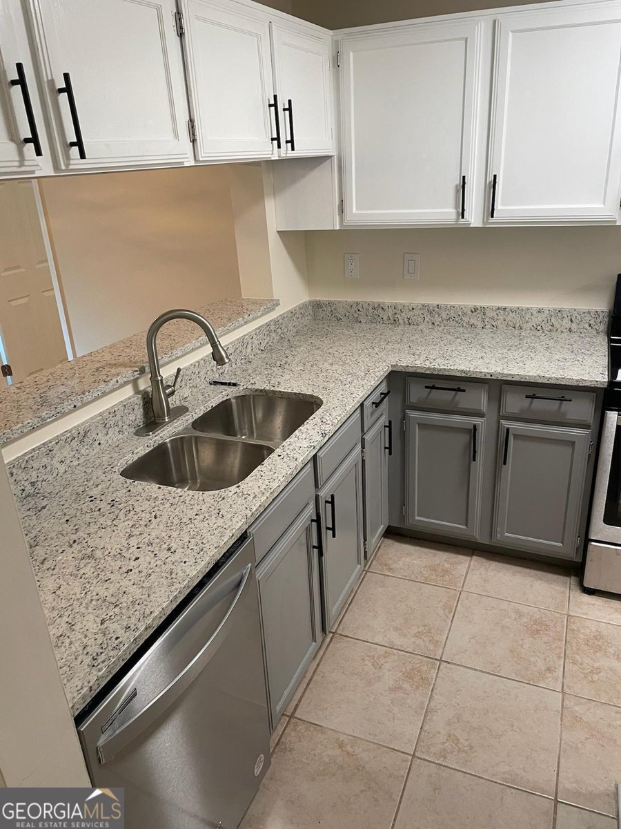 4351 Timberlake Stone Mountain - 13
