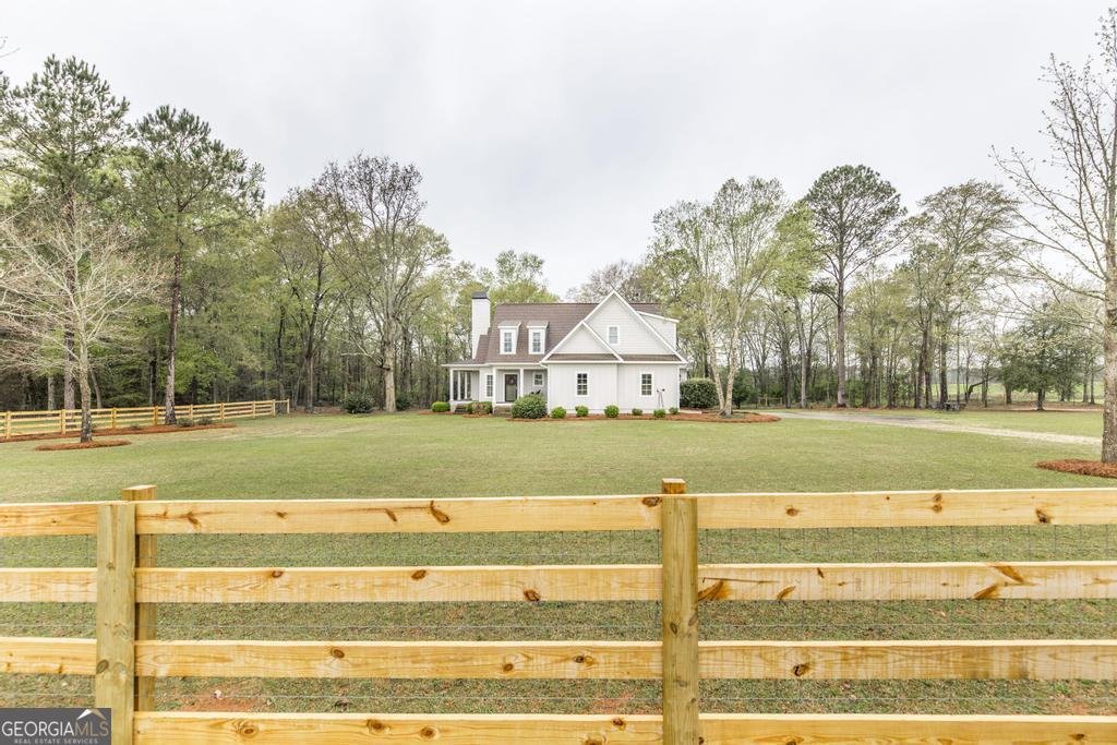 1610 Columbus Highway Hawkinsville - 28