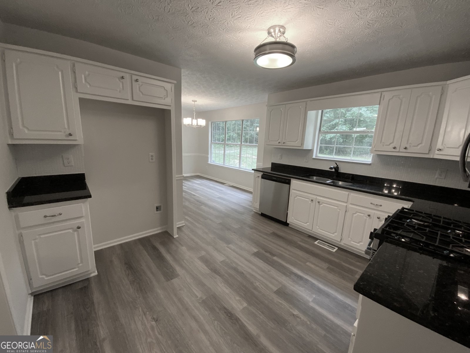 521 Country Lake Drive McDonough - 19