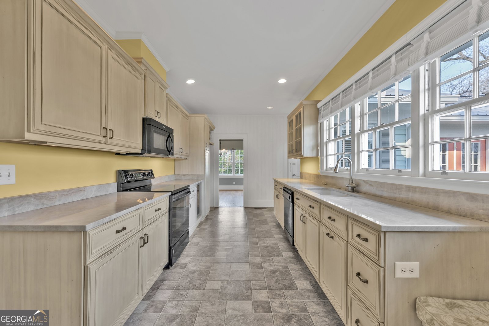 207 Liberty Washington - 9