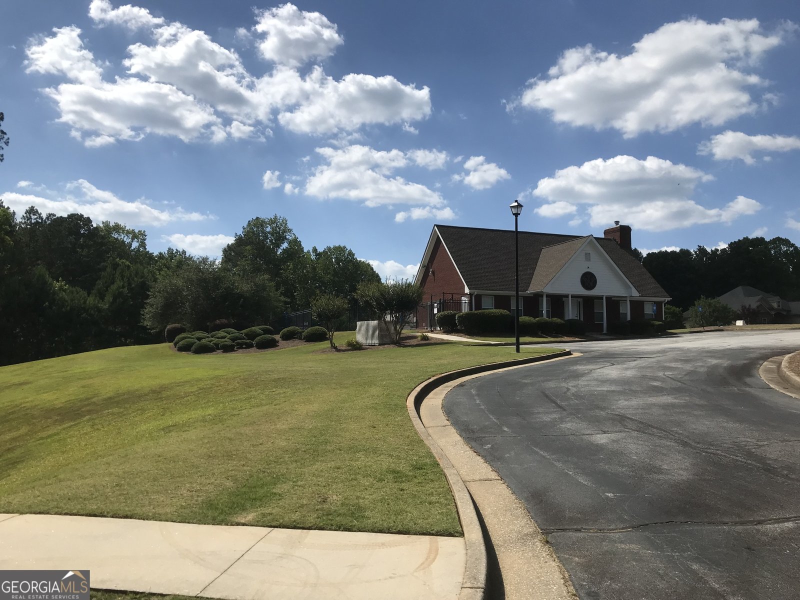 85 Crabapple Ridge Drive Oxford - 33