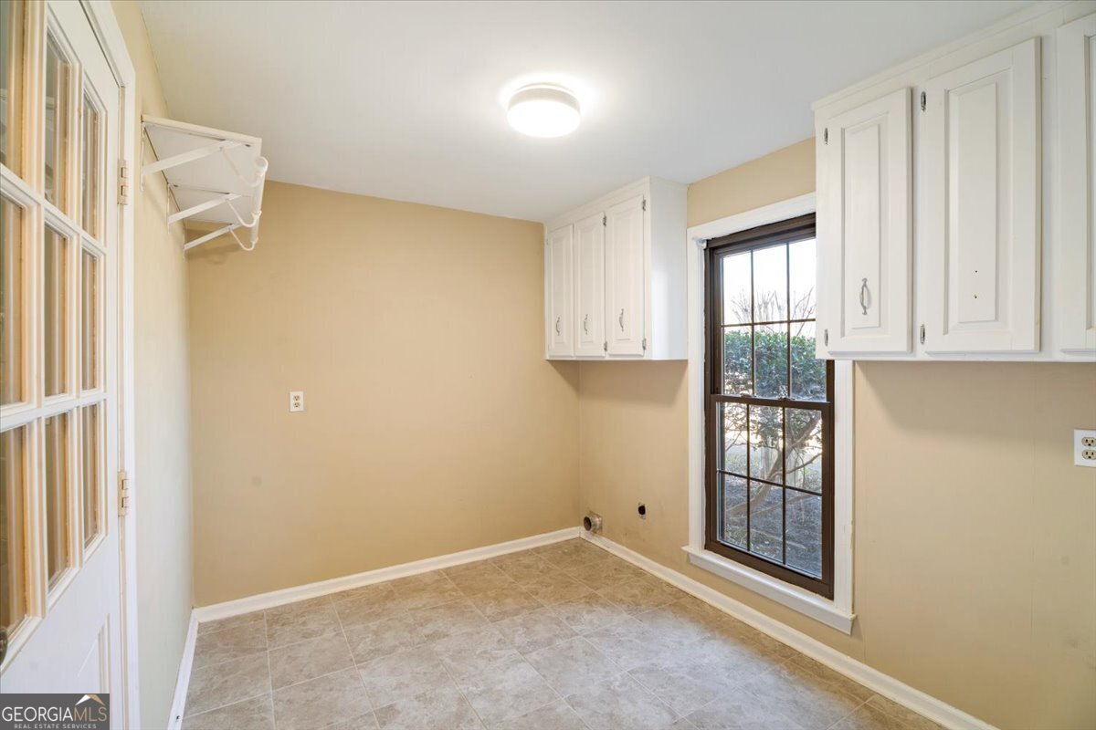 795 Saddle Ridge Trace Roswell - 18