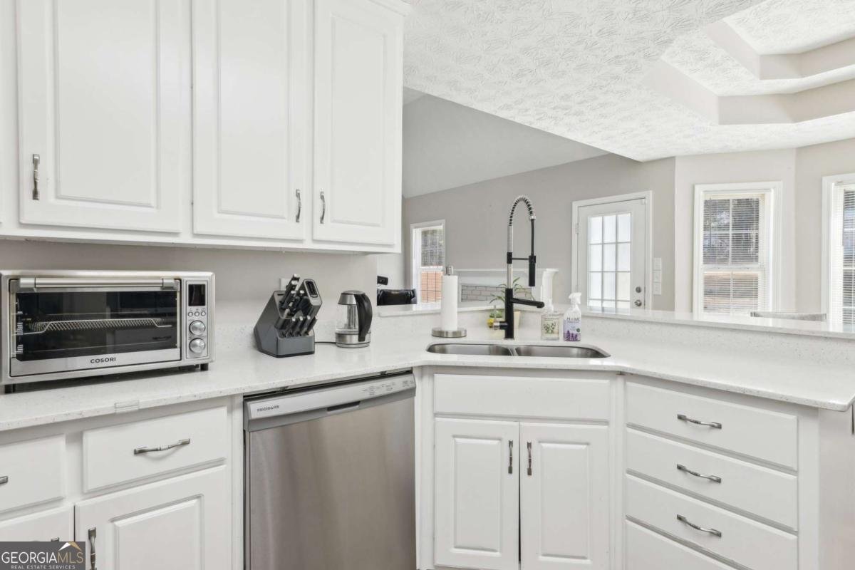 1925 Meyers Drive Lawrenceville - 17
