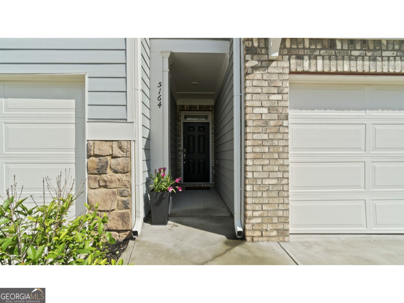 5164 Barberry Avenue Oakwood - 3