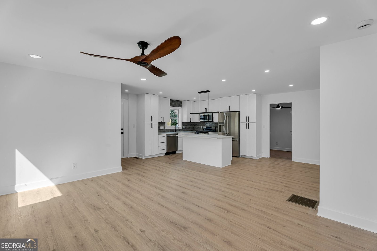 926 Natham Drive Atlanta - 4