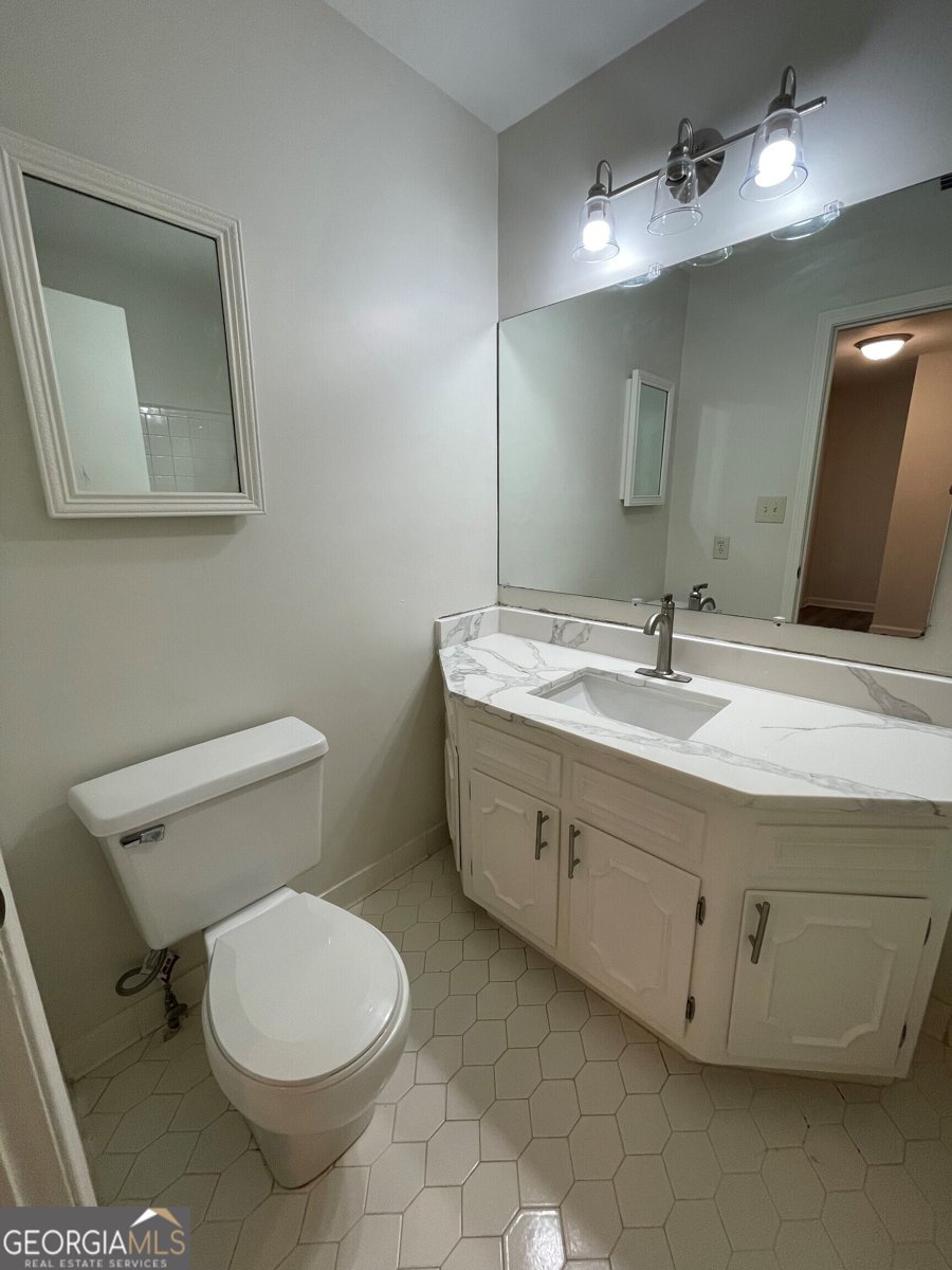 121 Kenwood Drive Rome - 45