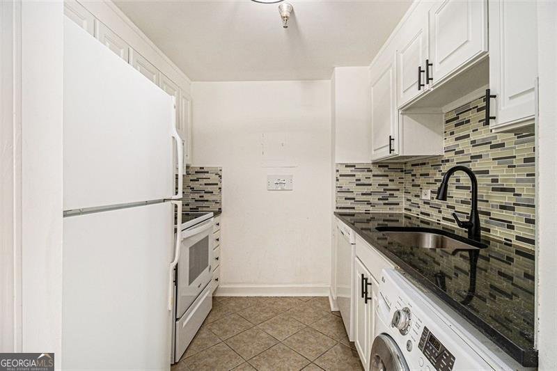 375 RALPH MCGILL Boulevard Atlanta - 10