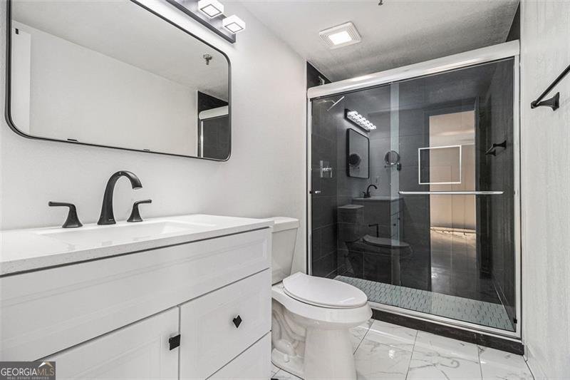 375 RALPH MCGILL Boulevard Atlanta - 18