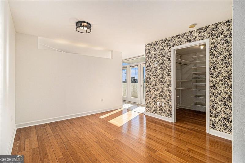 375 RALPH MCGILL Boulevard Atlanta - 8