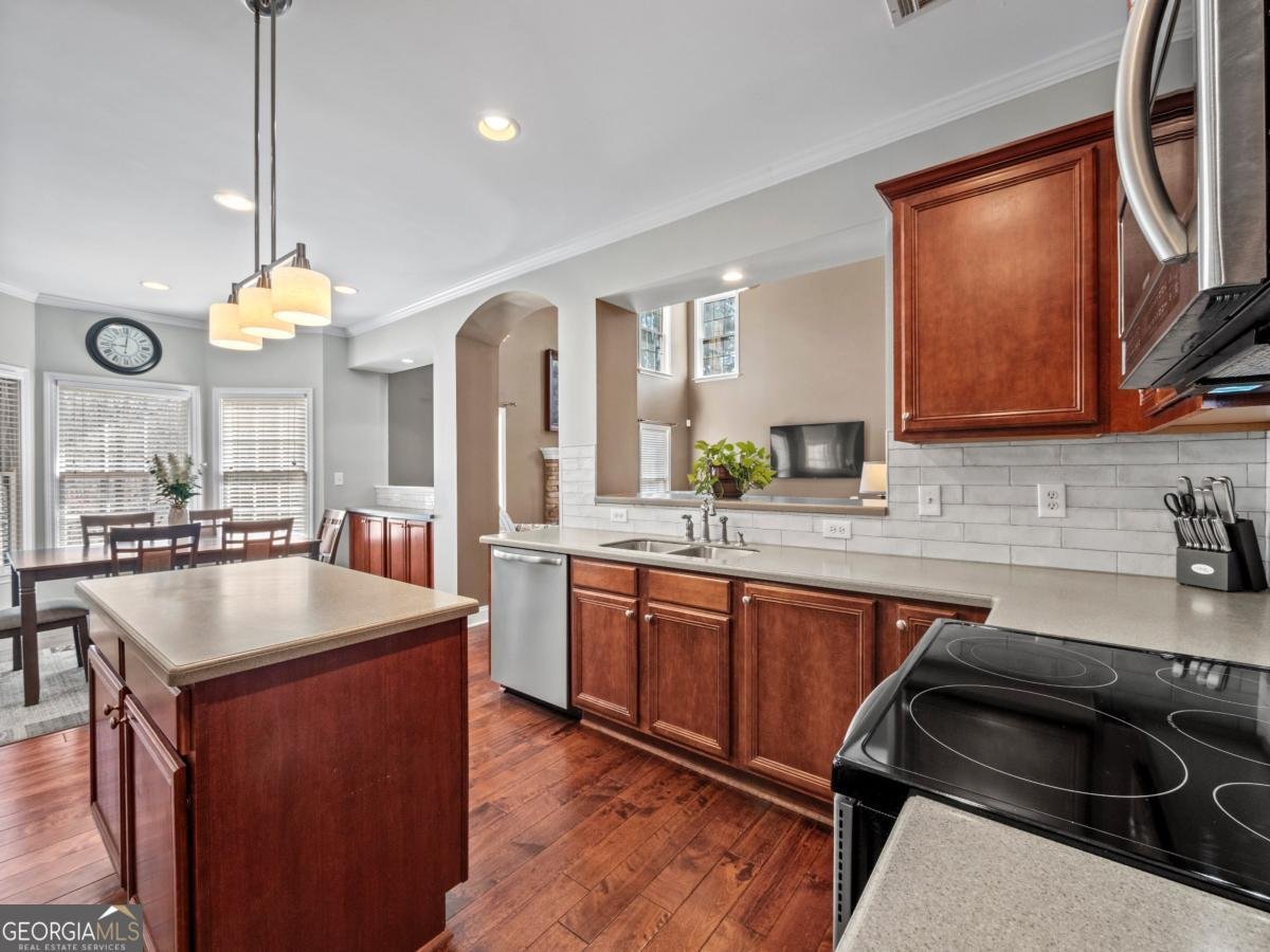 9035 Forest Path Drive Gainesville - 17