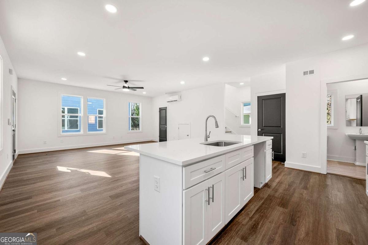 1098 Wedgewood Drive Atlanta - 10