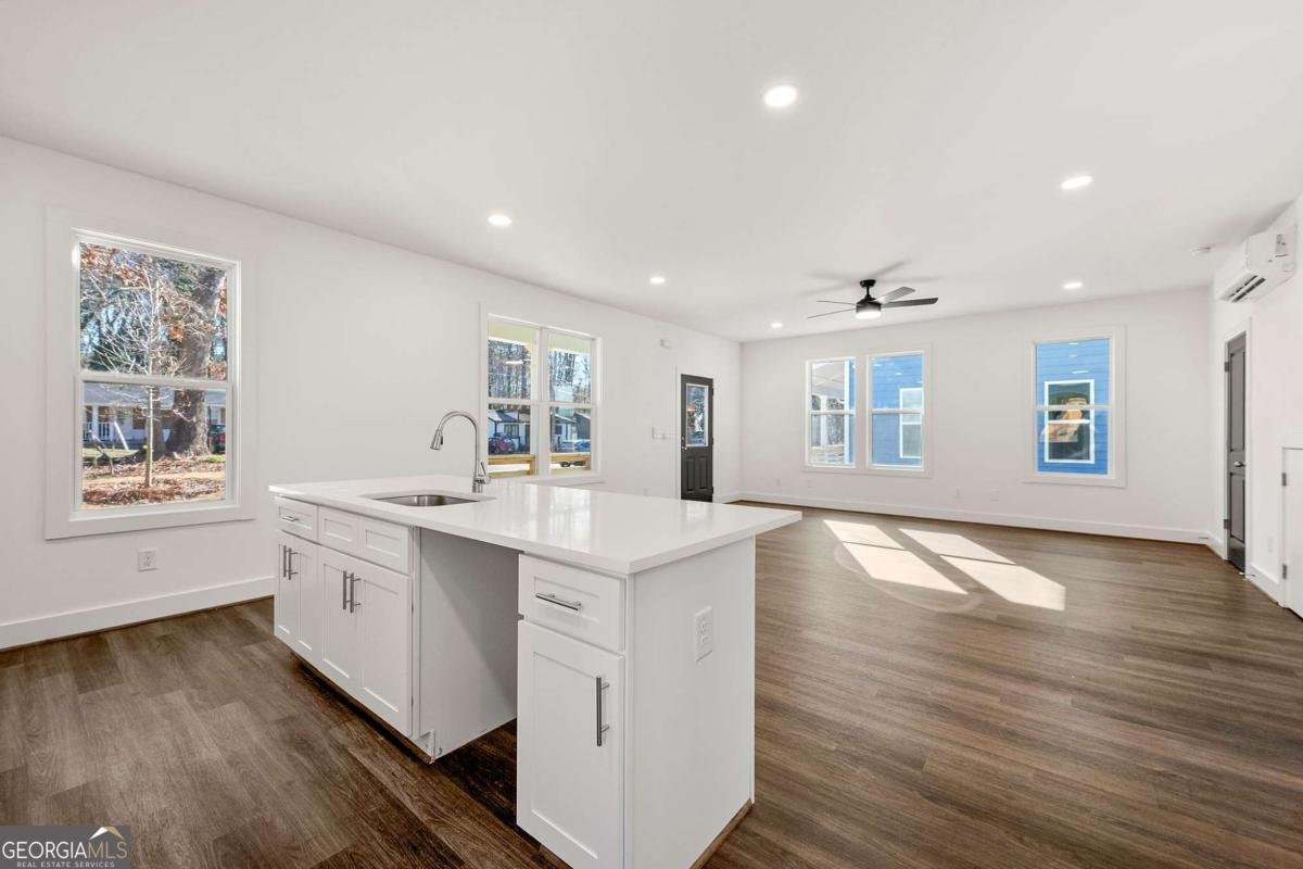 1098 Wedgewood Drive Atlanta - 11