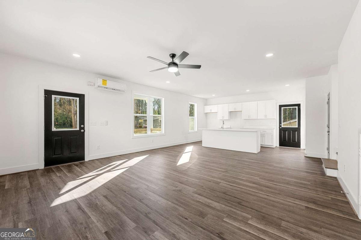 1092 Wedgewood Drive Atlanta - 5