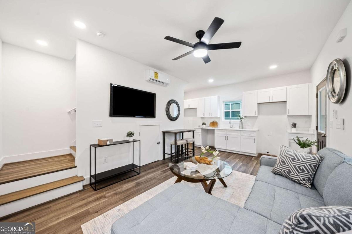 1088 Wedgewood Drive Atlanta - 12