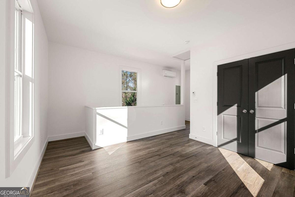 1088 Wedgewood Drive Atlanta - 4
