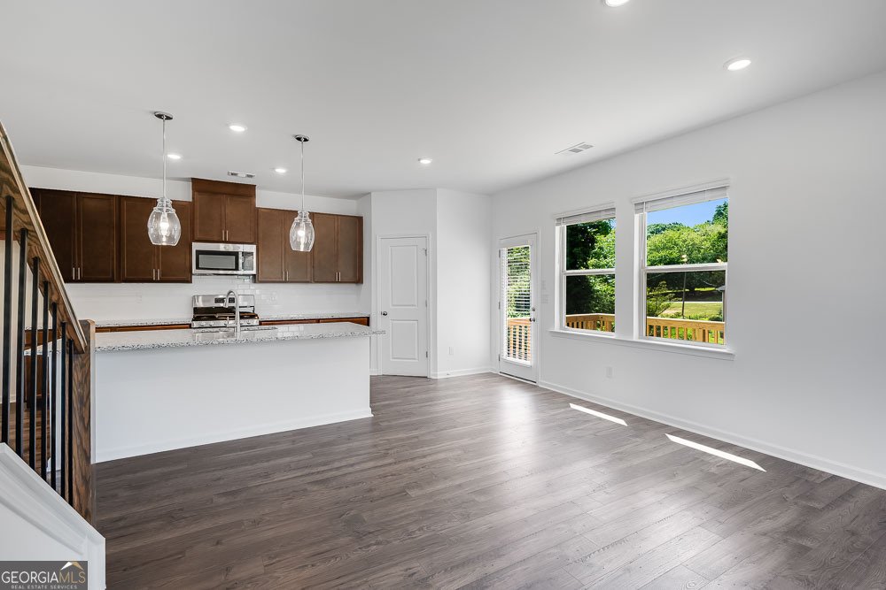 1745 Lansmere Street Marietta - 8